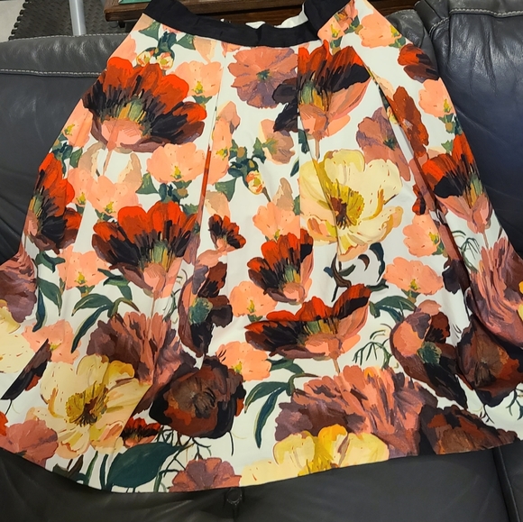 White House Black Market Skirts White House Black Market Floral Midi Special Occasion Skirt